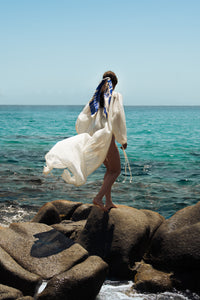 4 ways to tie your (Maxi) Silk Ribbon Scarf