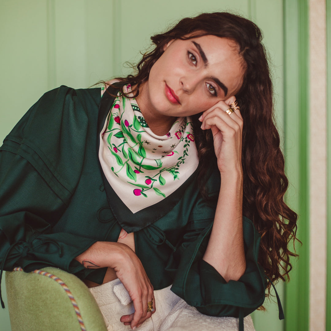 Carré Toile Fantastique, 100% soie, made in France & Italy